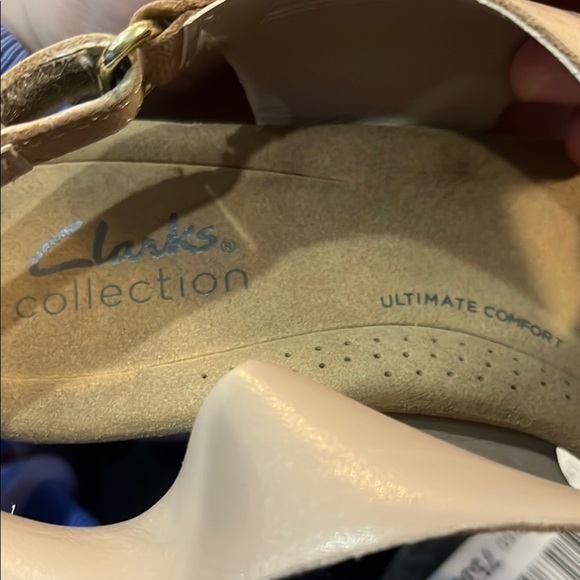 Clarks Women’s Annadel Eirwyn Wedge Sandal - Picture 11 of 11